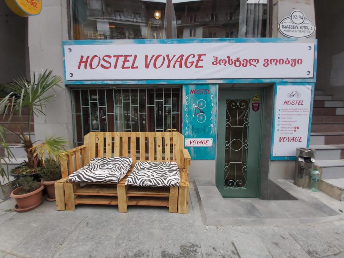 באטומי Hostel Voyage מראה חיצוני תמונה