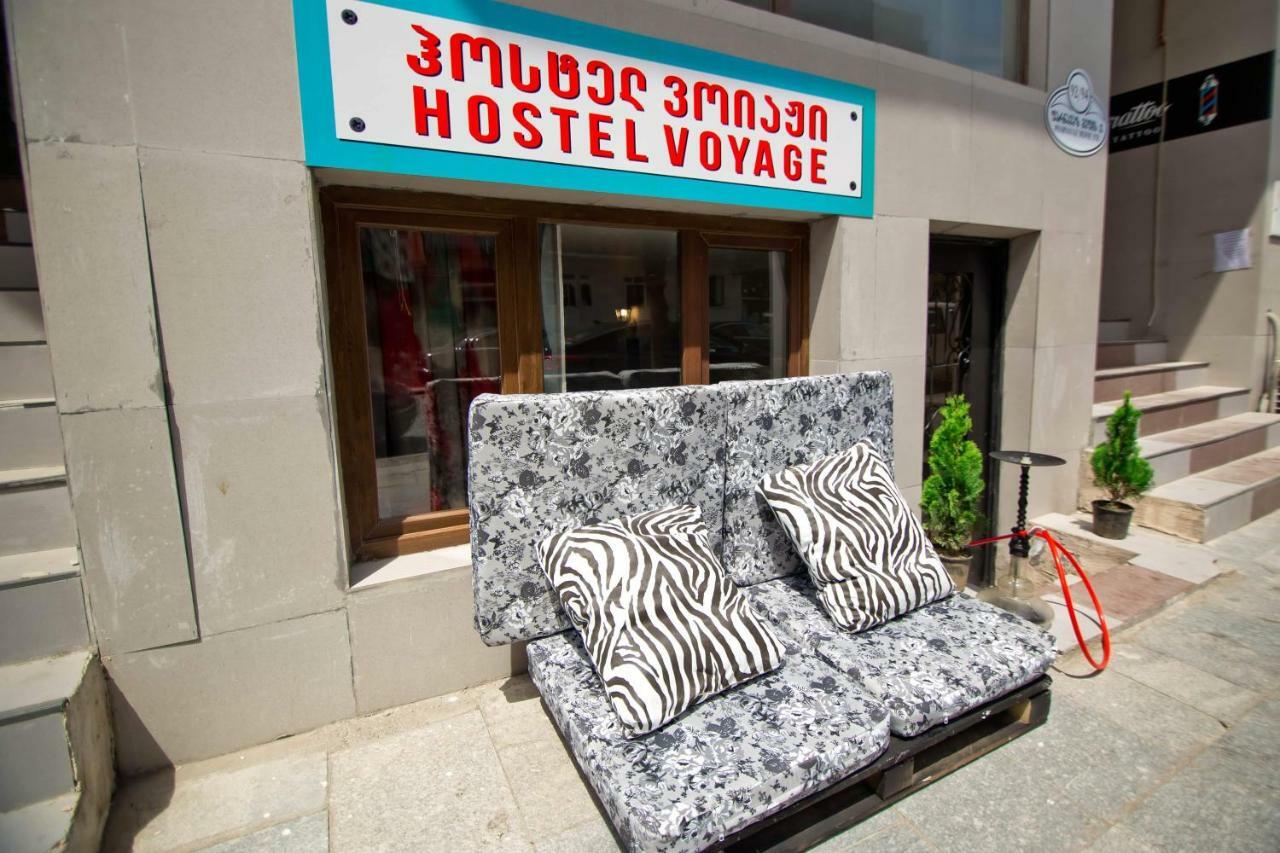 באטומי Hostel Voyage מראה חיצוני תמונה